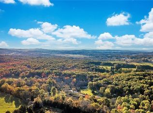 Oxford Road, Chester, NY 10918