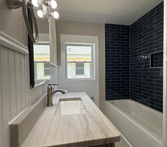 528 Barrington Dr — Photo 14