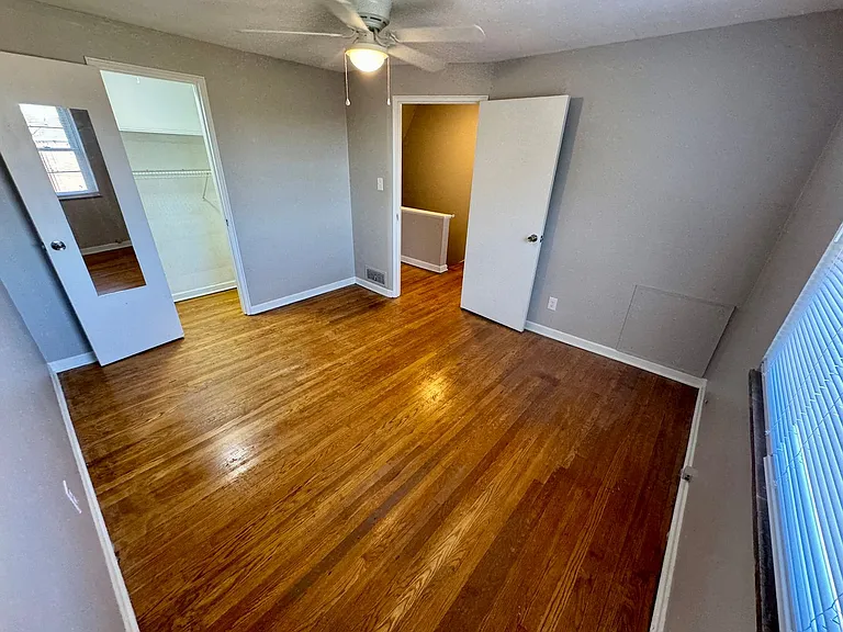 1139B Sells Ave — Photo 22