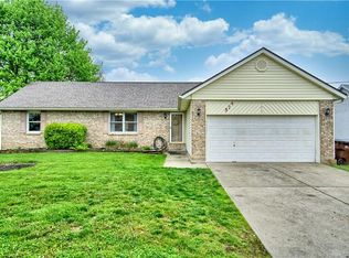 574 Beachler Dr, Carlisle, OH 45005