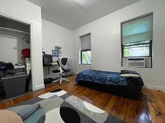 Rented by Keller Williams NYC | media 7