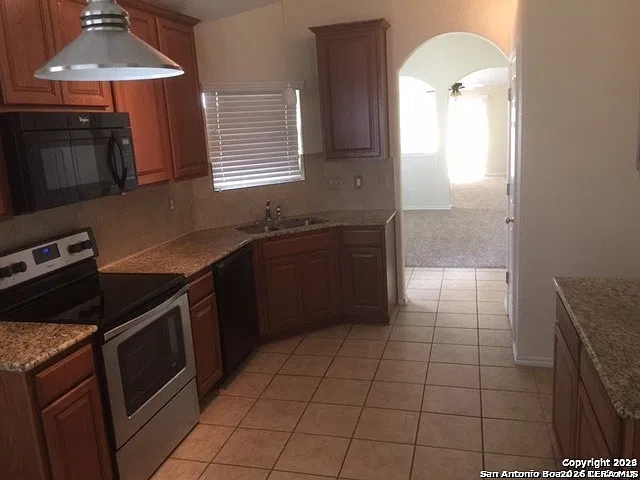 3 bed, 1494 sqft, $1,495 — Photo 4