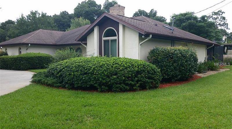 1st image of 288 Huntington Dr