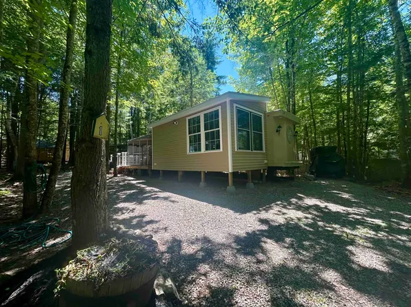 65 Barrett Place #1, Moultonborough, NH 03254-4700