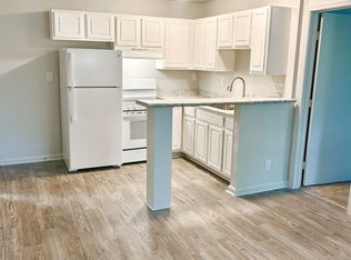 530 W Little Creek Rd #19, Norfolk, VA 23505