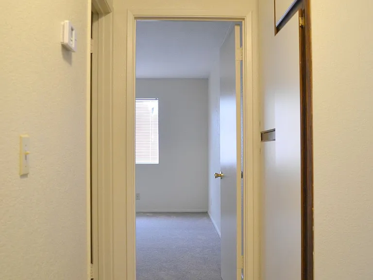 14762 Sequoia St — Photo 12