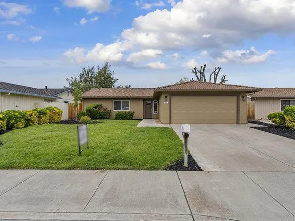 730 A St, Hollister, CA 95023