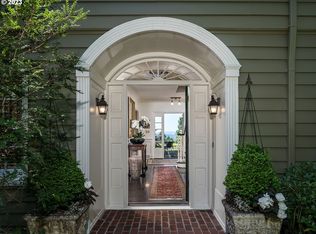 3434 SW Talbot Rd, Portland, OR 97201