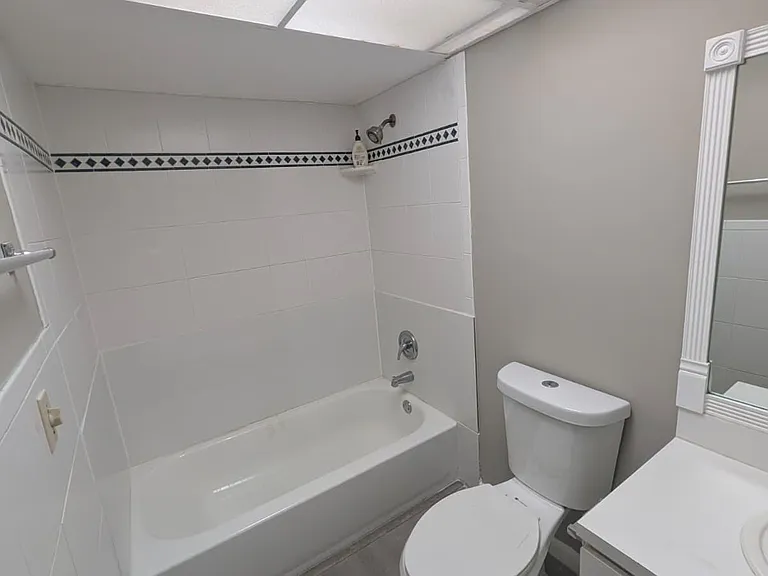 490 NW 20th St #2110 — Photo 11