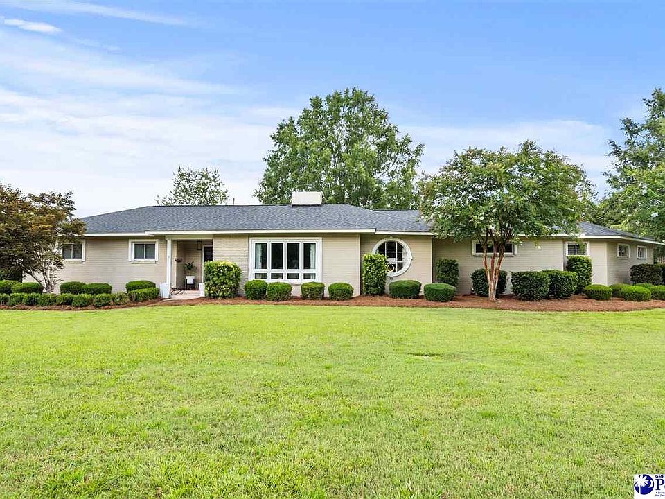 1st image of 520 E Richardson Cir