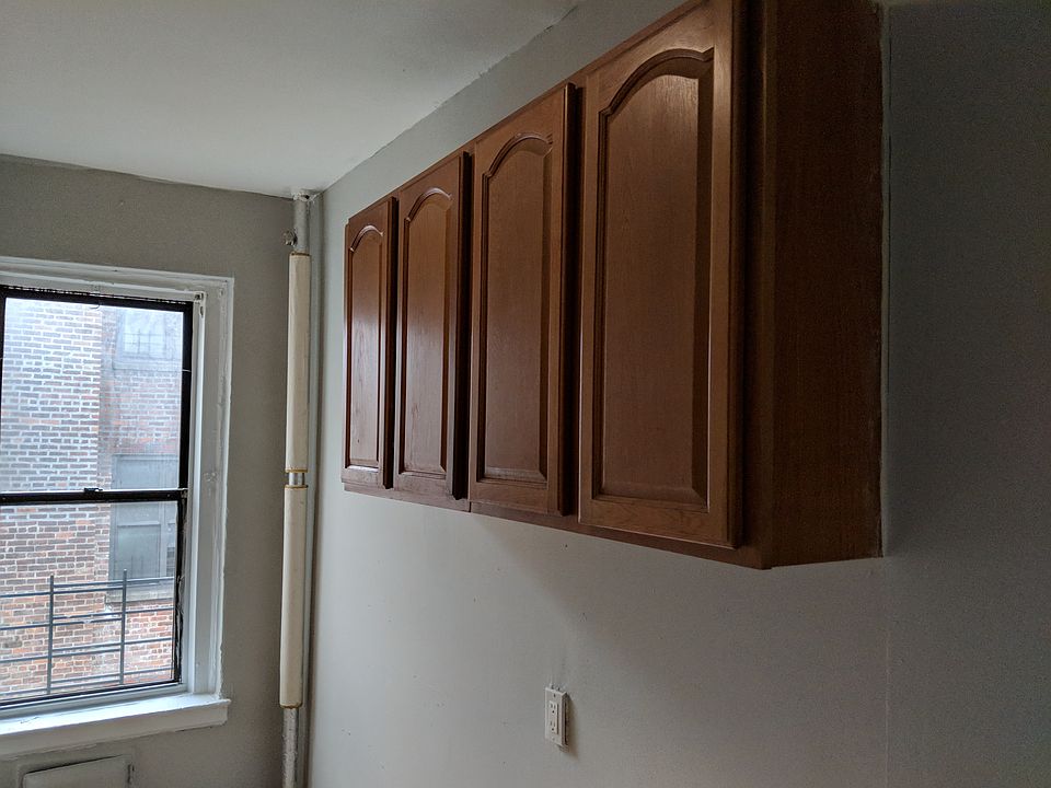 1st image of 2400 Walton Ave APT 4G