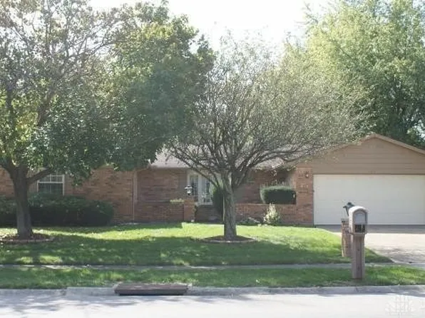 417 E Lexington Rd, Eaton, OH 45320