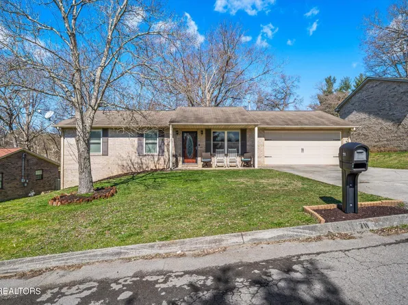 711 Genesis Ln, Knoxville, TN 37938