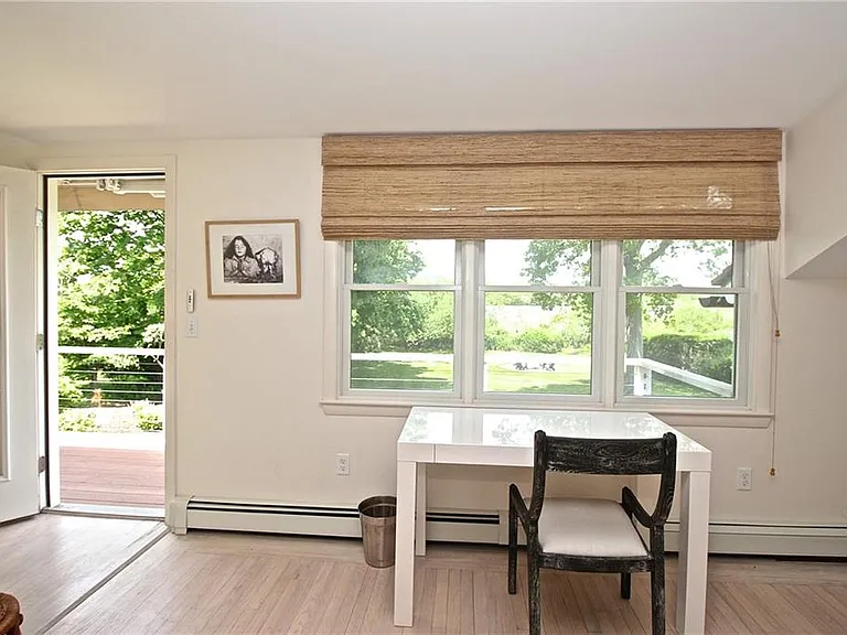 215 Coggeshall Ave — Photo 24
