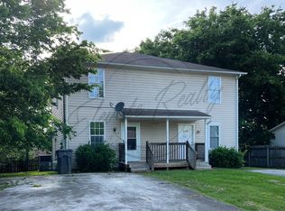 Nowlin 215, Columbia, TN 38401