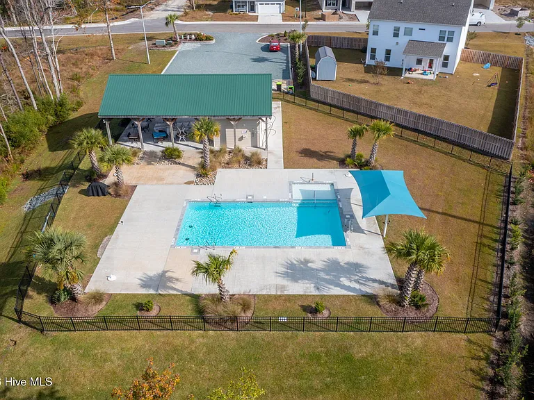 912 W Arboria Dr — Photo 49