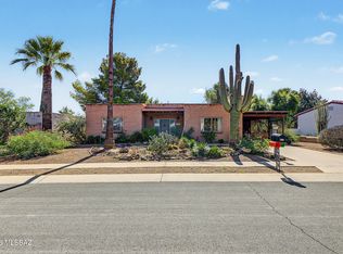 945 S La Higuera, Green Valley, AZ 85614