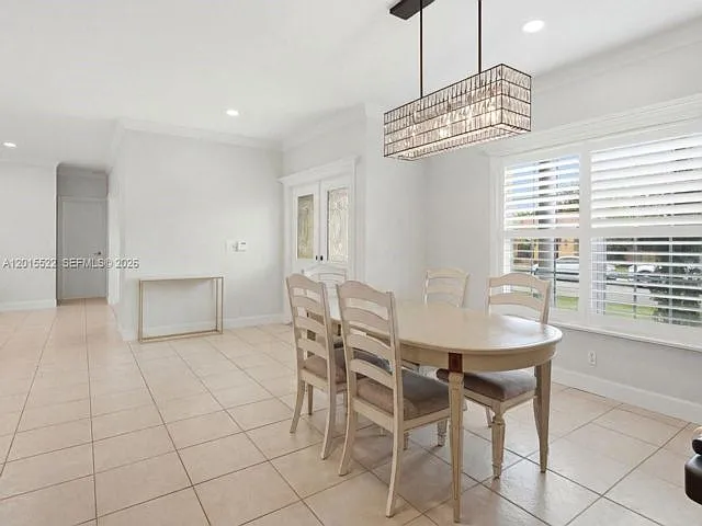 16530 Lake Tree Dr — Photo 6