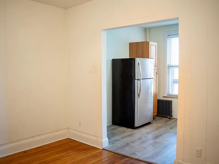 294 Clerk St #1 — Photo 7
