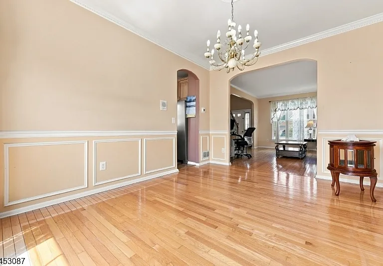 17 Grant Way — Photo 9