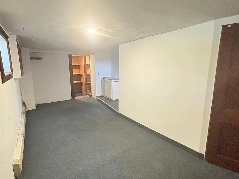 10 Mellen St #10 — Photo 19