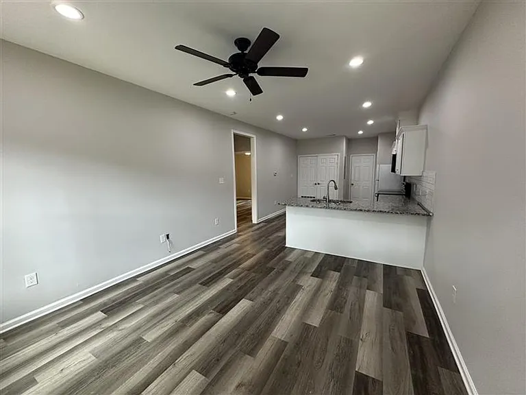 10025 Highway 64 E #1 — Photo 2