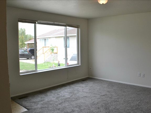 4th image of 3541 S Colby Ave #3539