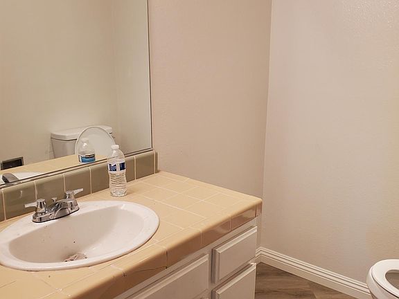 4th image of 14530 Nautical Ln #18