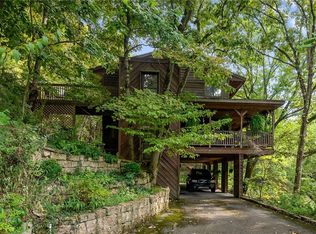 60 Steele St, Eureka Springs, AR 72632