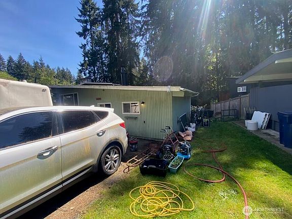 3rd image of 12229 NE 65th Street