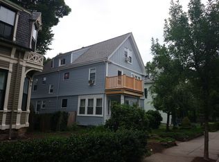 199 Aspinwall Ave, Brookline, MA 02445