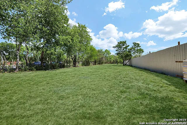 351 Ware Blvd — Photo 19