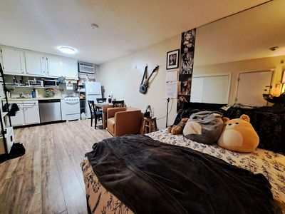 57 Salem St #1R, Boston, MA, 02113
