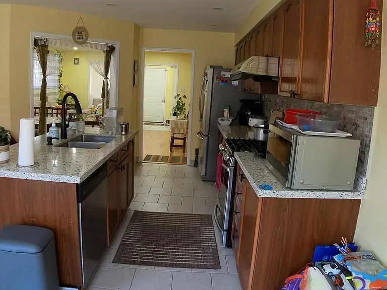 3822 Spicewood Way — Photo 14