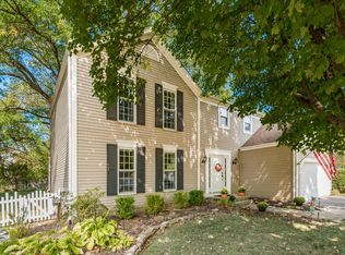 1026 Cross Country Dr, Columbus, OH 43235