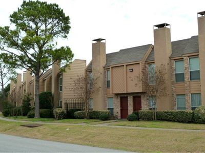 3303 W Greenridge Dr APT 13, Houston, TX, 77057