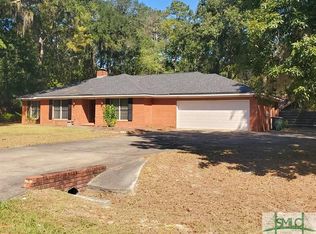 411 Hines Dr, Hinesville, GA 31313