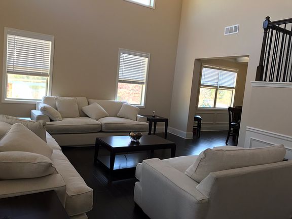 3rd image of 237 Waters Lake Dr