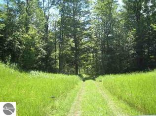 E Donner Rd, Traverse City, MI 49684