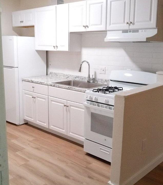 1st image of 15825 N 25th St APT 6