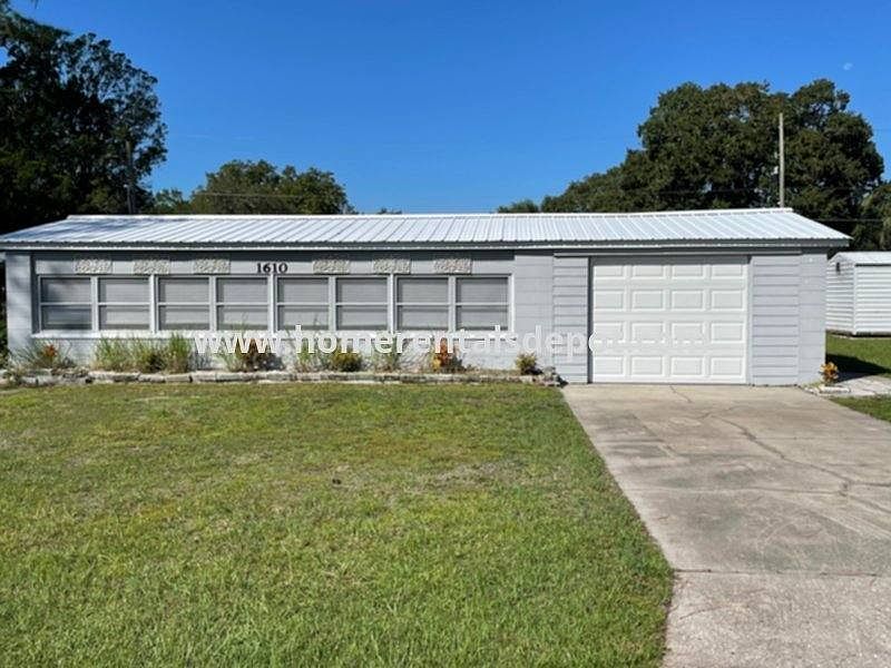 1st image of 1610 Dolphin Dr