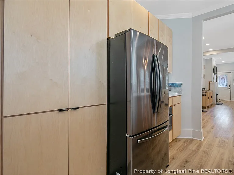 1208 Goodview Ave — Photo 12