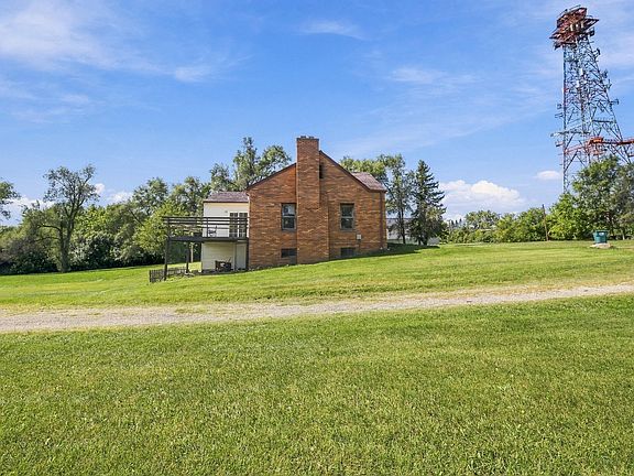 5th image of 51265 Powell Rd