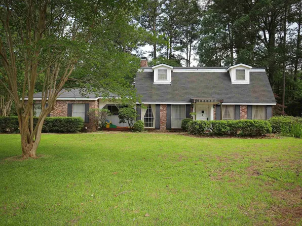 1802 Knowles Dr, Ruston, LA 71270