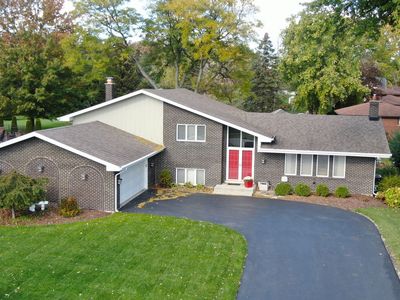 17W036 Terry Trl, Willowbrook, IL, 60527