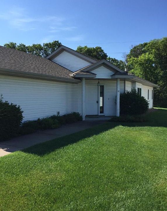 2nd image of 25558 Forest Boulevard Ln