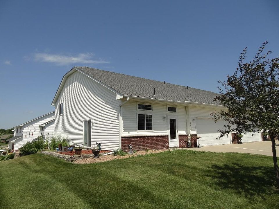 Welcome home - 707 1st Street NW, New Prague