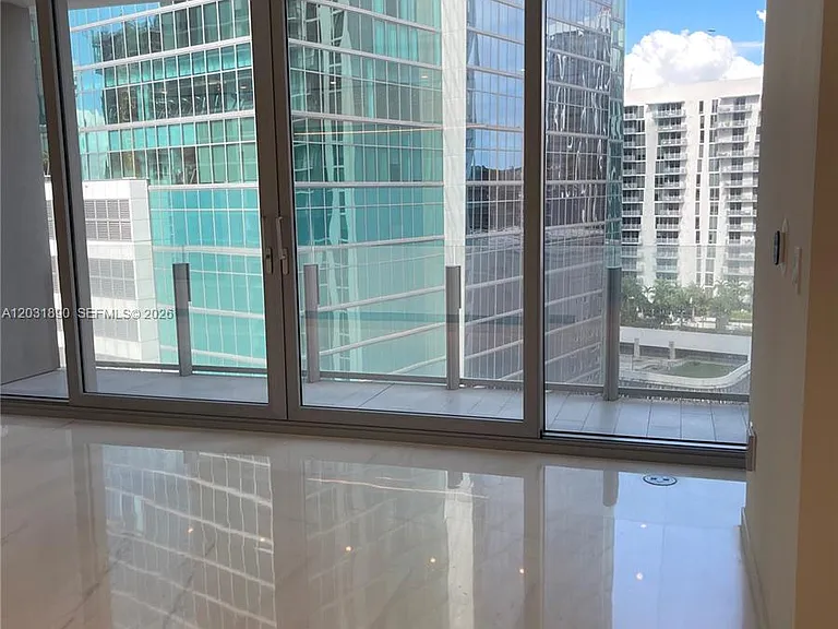300 Biscayne Boulevard Way #2008 — Photo 3