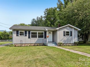 363 Killian St, Waynesville, NC 28786