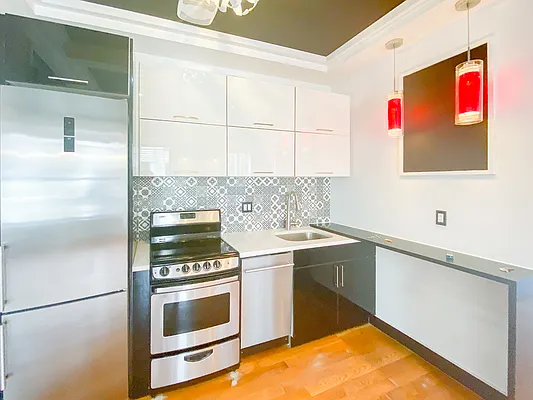 Rented by MySpaceNYC | media 2